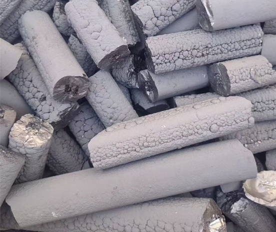 標(biāo)題：多晶硅小棒料
瀏覽次數(shù)：364
發(fā)表時(shí)間：2025-05-28