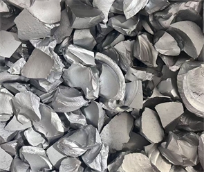 標(biāo)題：多晶硅塊料
瀏覽次數(shù)：344
發(fā)表時(shí)間：2025-05-28